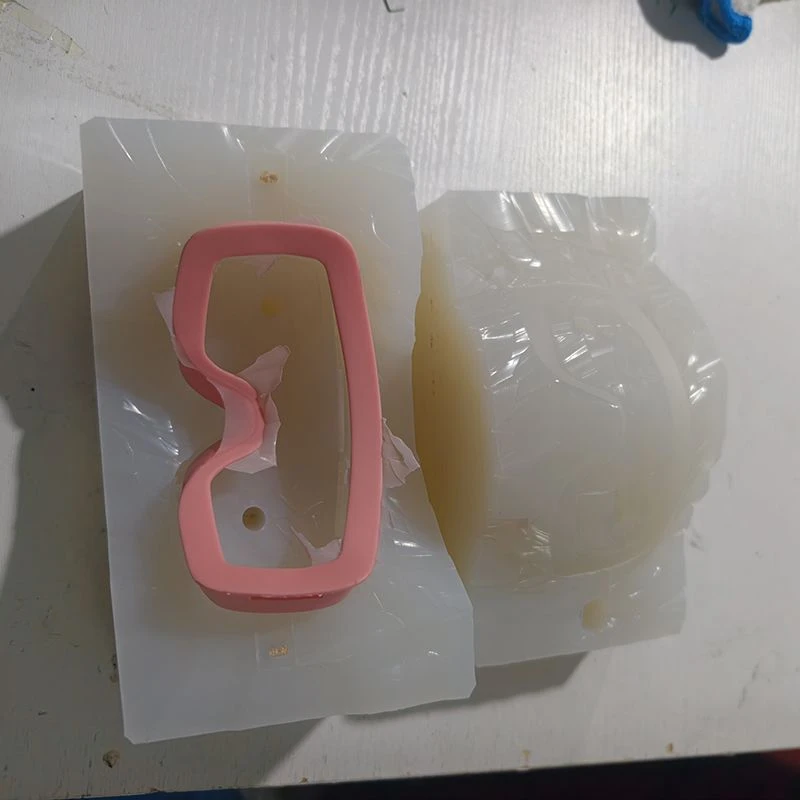 High Gloss Vacuum Casting